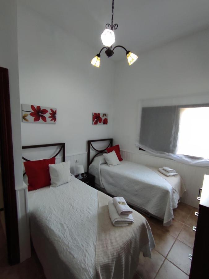 Casa El Almendrillo Holiday home *